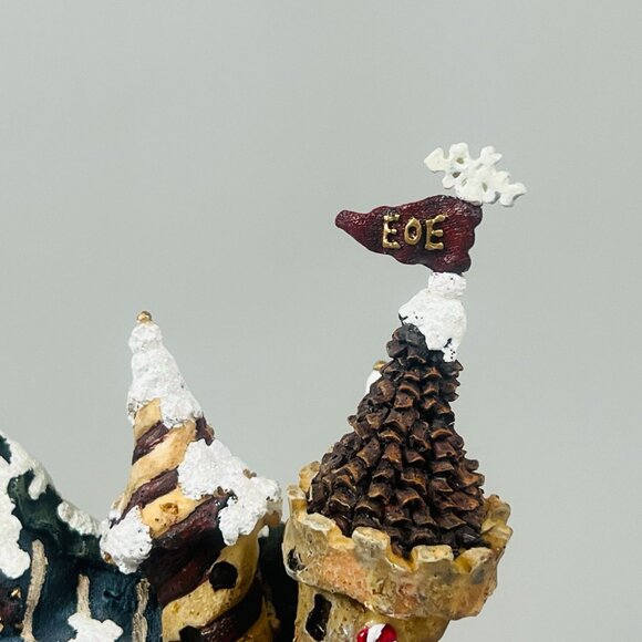 Boyds Bearly-Built Villages Rambles Village Figurine Snowy Candy Decor Collectib - Picture 3 of 13